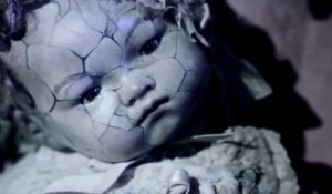 La Dame en Noir 2 : l'Ange de la Mort - Video Viral VO