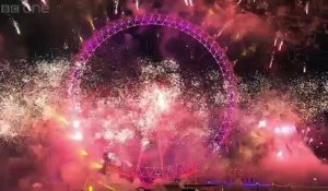 Magnifiques feux d'artifice à Londres pour le nouvel an 2015 !