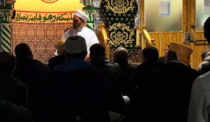 Maubeuge: réactions à la mosquee El Feth suite à l'attentat chez Charlie hebdo
