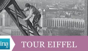 Les incroyables acrobates de la Tour Eiffel - Archive INA