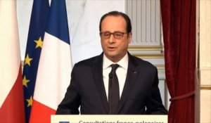 Ukraine: Hollande appelle à un cessez-le-feu sous peine de sanctions supplémentaires