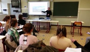 Arras : le lycée Guy-Mollet, seul du Pas-de-Calais où l'on enseigne la langue des signes
