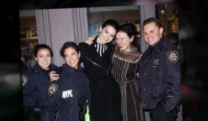 Des policiers de New York s'invitent sur une photo de Kendall Jenner
