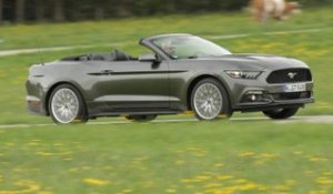 Essai Ford Mustang Convertible par Sport Auto