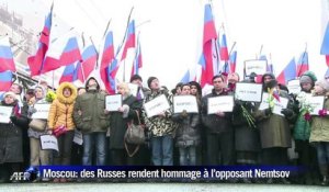 Moscou: les Russes rendent hommage à l'opposant Nemtsov