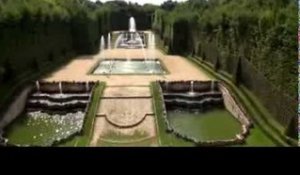 DRDA : Un drône dans les bosquets du Château de Versailles