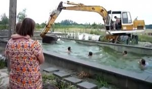 Voilà un jouet de piscine très intéressant