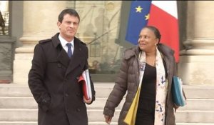 Réactions après les propos d'une élue UMP qui attaque Taubira sur Facebook