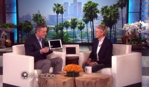 Tour de magie hallucinant avec un ipad sur le plateau d'Ellen aux Etats-Unis