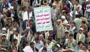 Des milliers de manifestants pro-Houthis au Yémen
