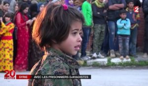 Syrie : prisonniers des Kurdes, deux jihadistes de l'Etat islamique témoignent