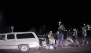 Une bagarre mortelle oppose une famille nombreuse à la police en Arizona