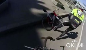 Un cycliste violemment fauché par un camion