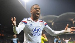 OL : Lacazette entre dans l'histoire