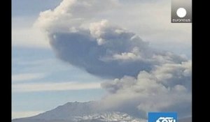 Pérou : l'impressionnante démonstration de force du volcan Ubinas