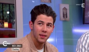L'interview de Nick Jonas - C à vous - 15/04/2015
