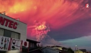 Le volcan Calbuco se réveille au Chili