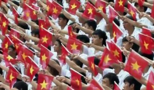 Au Vietnam, une immense parade pour célèbrer le 40e anniversaire de la fin de la guerre