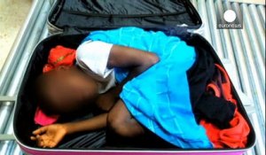 Immigration à Ceuta : un garçon caché dans une valise