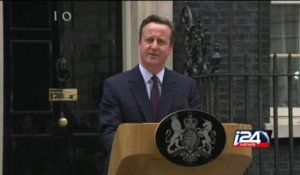 David Cameron wins majority government in UK elections