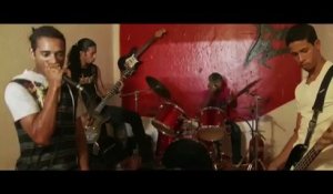 Bande-annonce : Death Metal Angola - VO