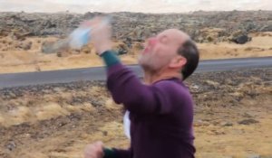 Pas facile de boire en Islande, surtout quand le vent souffle fort