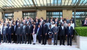 44 pays réunis à Paris pour développer le numérique à l'université - Point presse