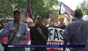 Les migrants manifestent à Paris