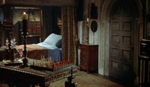 Le Cauchemar de Dracula (1958) : l'apparition de Christopher Lee en vampire