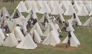 Bicentenaire de la bataille de Waterloo: ambiance bon enfant dans les bivouacs des reconstitueurs