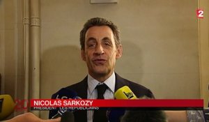 Nicolas Sarkozy et Jean-Luc Mélenchon réagissent à la mort de Charles Pasqua