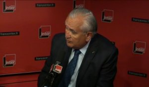 Jean-Pierre Raffarin : "Les Grecs ont fait plus d'efforts que les Français !"