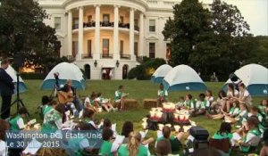 Obama organise un camp scout dans les jardins de la Maison Blanche