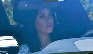 Kourtney Kardashian a l'air déprimée dans sa voiture après sa séparation