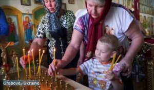 Crash en Ukraine : les séparatistes commémorent les victimes, et accusent toujours Kiev