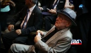 Oskar Schiendler's Oscar handed  to Yad Vashem