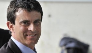 Les bourdes de Manuel Valls - ZAPPING ACTU BEST-OF DU 07/08/2015