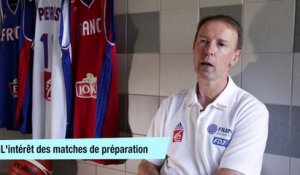 Mémoires de coach (Episode 6)  "Les matches de préparation sont indispensables pour faire évoluer l'équipe"