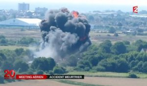 Grande-Bretagne : 7 morts liés au crash d'un avion dans un meeting aérien