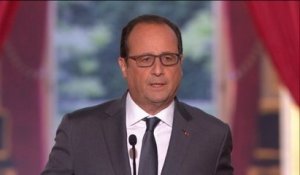 François Hollande : "Intervenir au sol en Syrie serait inconséquent et irréaliste"