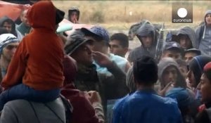 Des réfugiés brutalisés à la frontière gréco-macédonienne