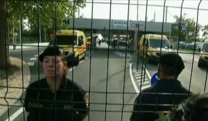 Hongrie : canons à eau et des gaz lacrymogènes au poste-frontière de Roszke-Horgos, face à la Serbie