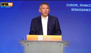 Bayrou sur les frappes en Syrie: "Ce terrorisme mérite nous unissions nos forces"