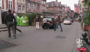 Antoine dépanne une voiture dans les rues de Namur