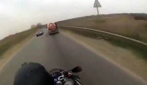 Ce motard n'aurait pas du rouler aussi vite