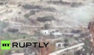 Les Forces d'Assad lancent une offensive terrestre près de Lattaquié en Syrie centrale