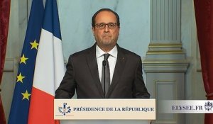 Attentats de Paris : François Hollande dénonce « un acte d’une barbarie absolue »