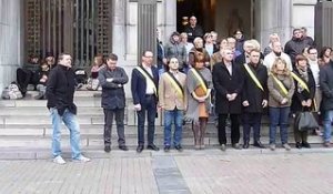 Hommage aux victimes de attentats de Paris, à l'hôtel de ville de Charleroi