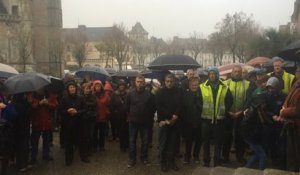 Attentats de Paris : 200 Hennebontais recueillis