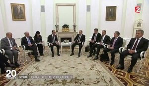 Coalition contre Daech : François Hollande veut convaincre les Russes